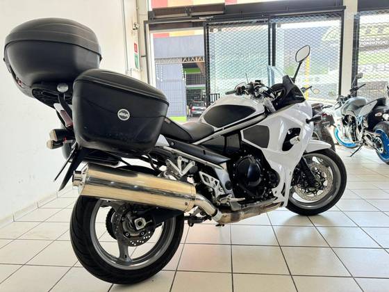 SUZUKI GSX 1250 FA SUZUKI GSX 1250 FA